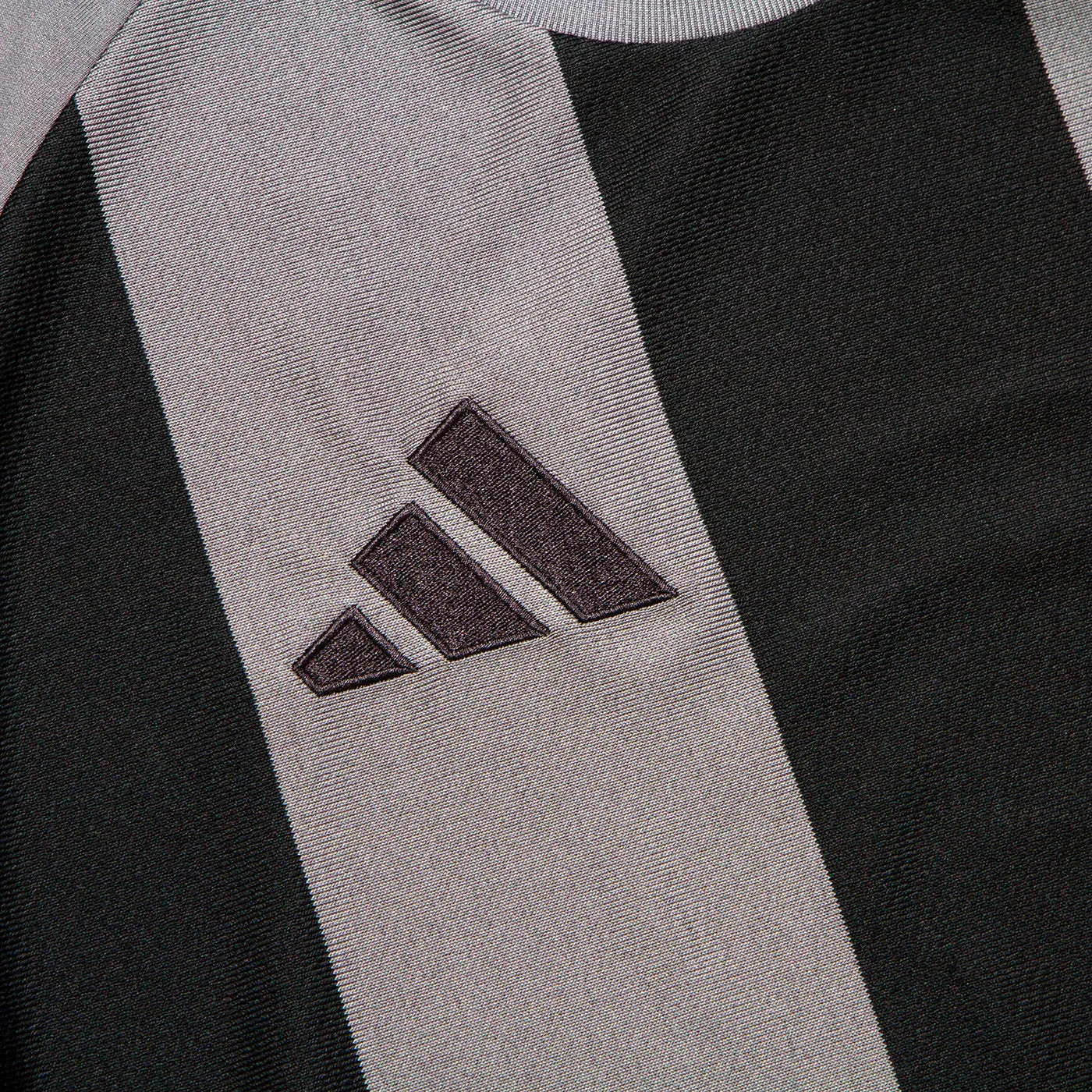 Disco Town FC Striped Club - Jersey - Grey/Black