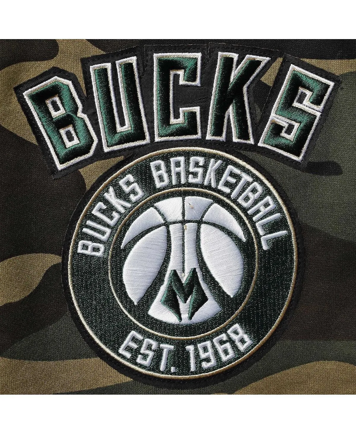 Milwaukee Bucks Team Men's Pro Standard Camo Shorts