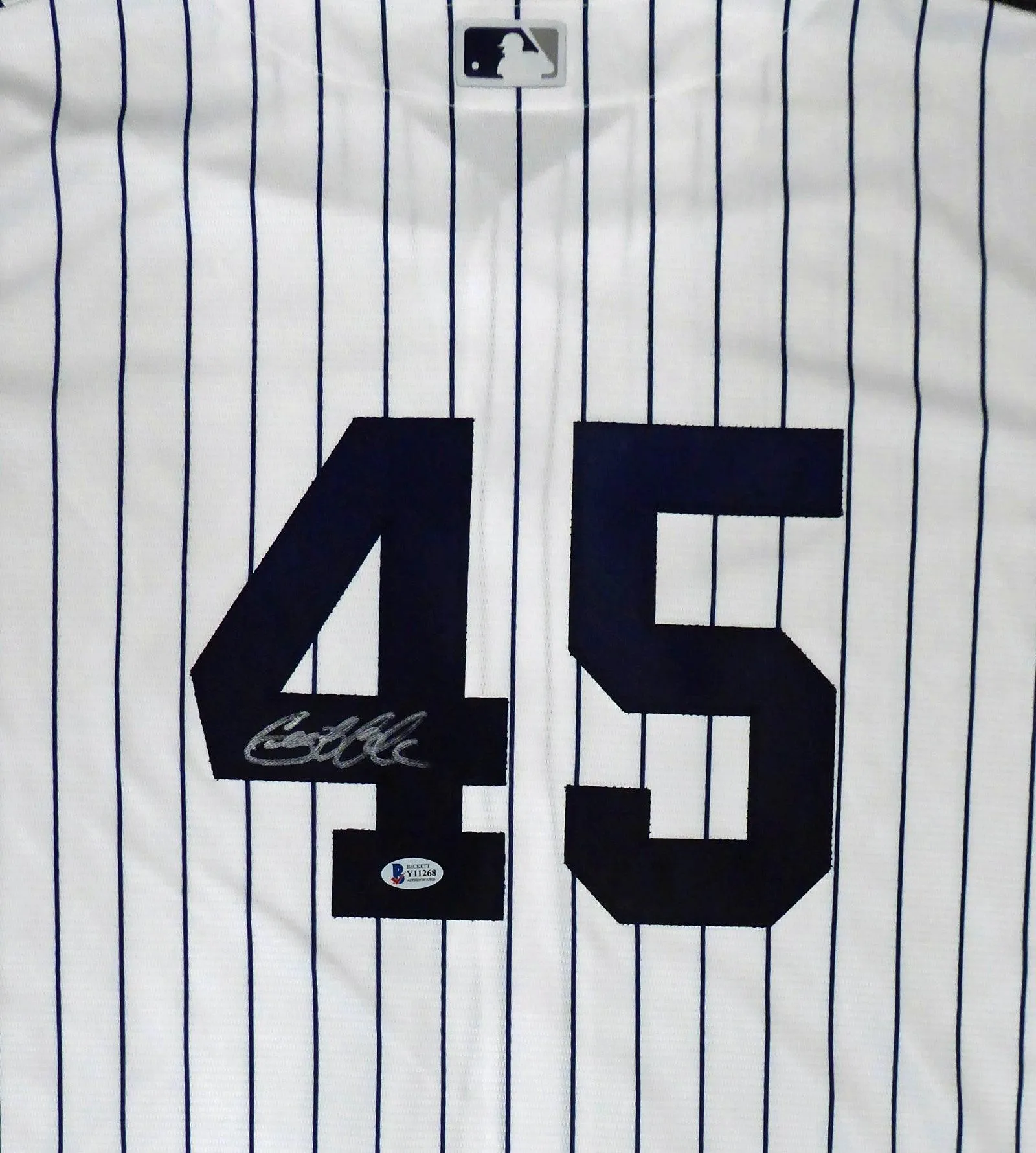 New York Yankees Gerrit Cole Autographed Nike White Jersey Size L Beckett BAS Stock #181850