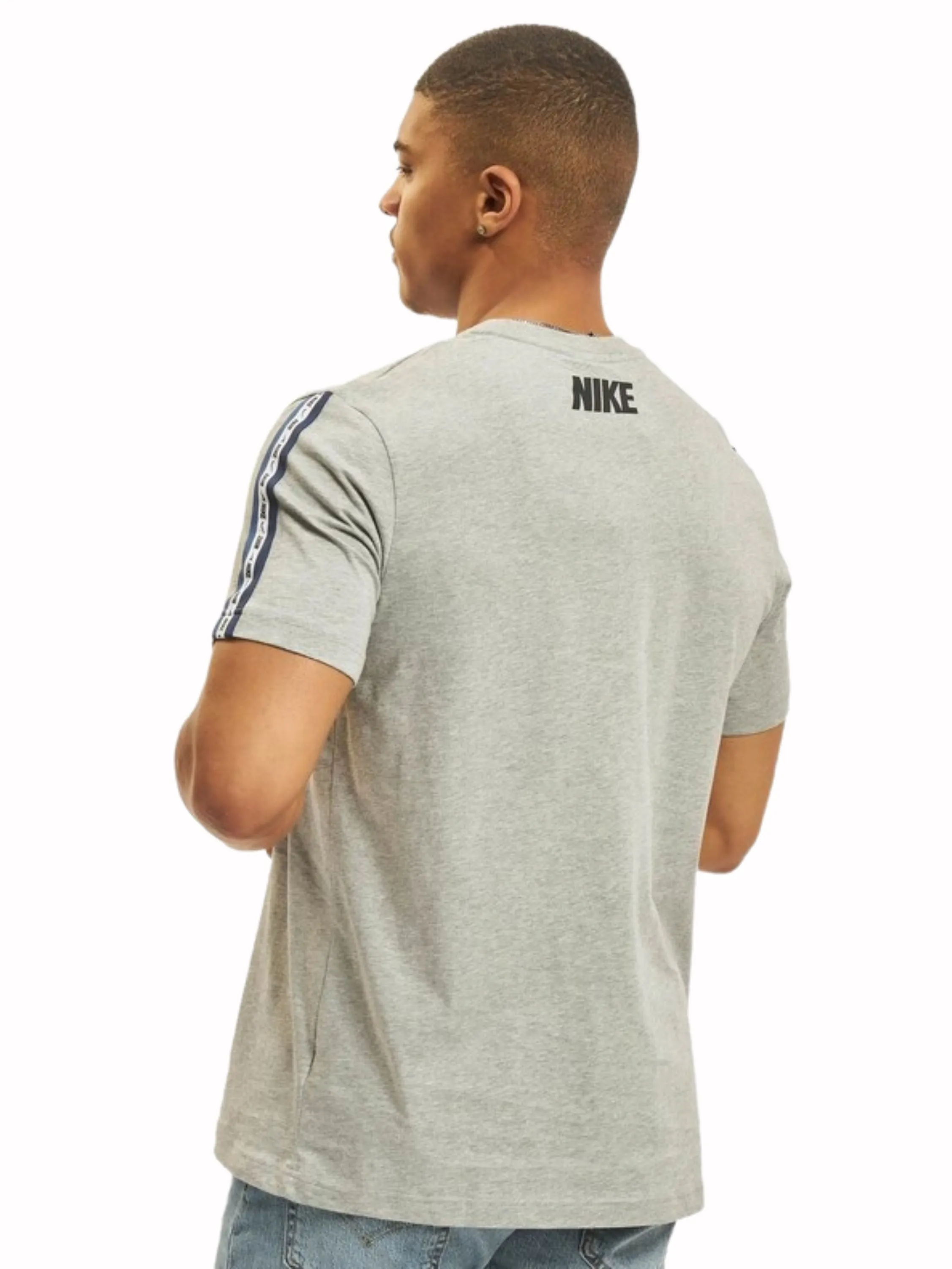 Nike | Mens Repeat T-Shirt