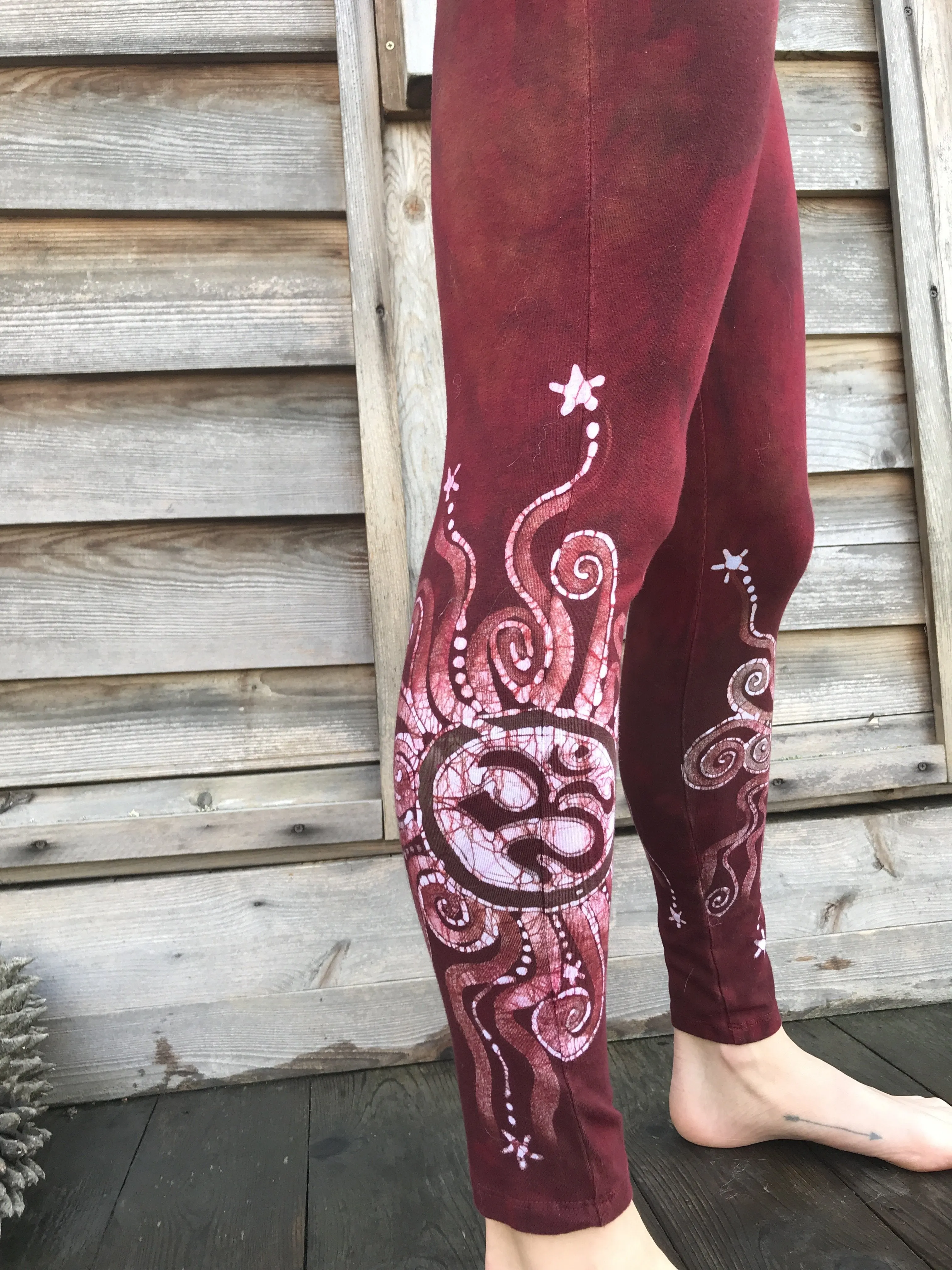 Red Earth Om Batik Leggings